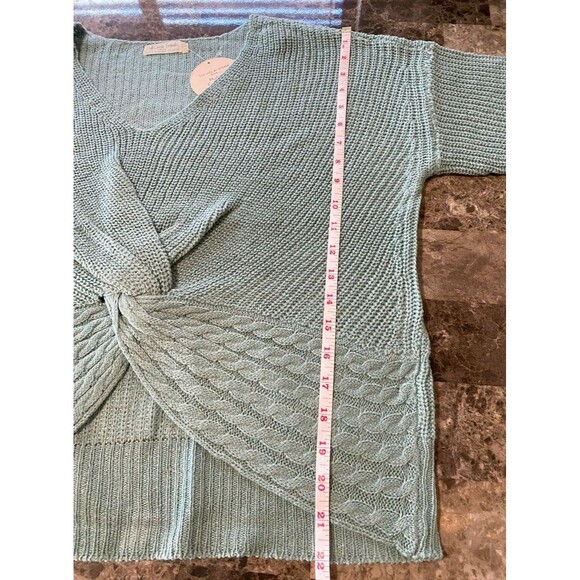 Full Circle Women's Long Sleeve Shirt XL Green V-Neck Knit Top Pullover - Picture 4 of 6